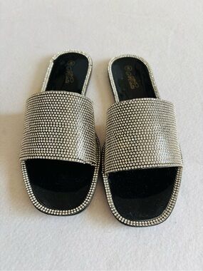 Women's Silver Crystal Slide Sandals size 8 Like New